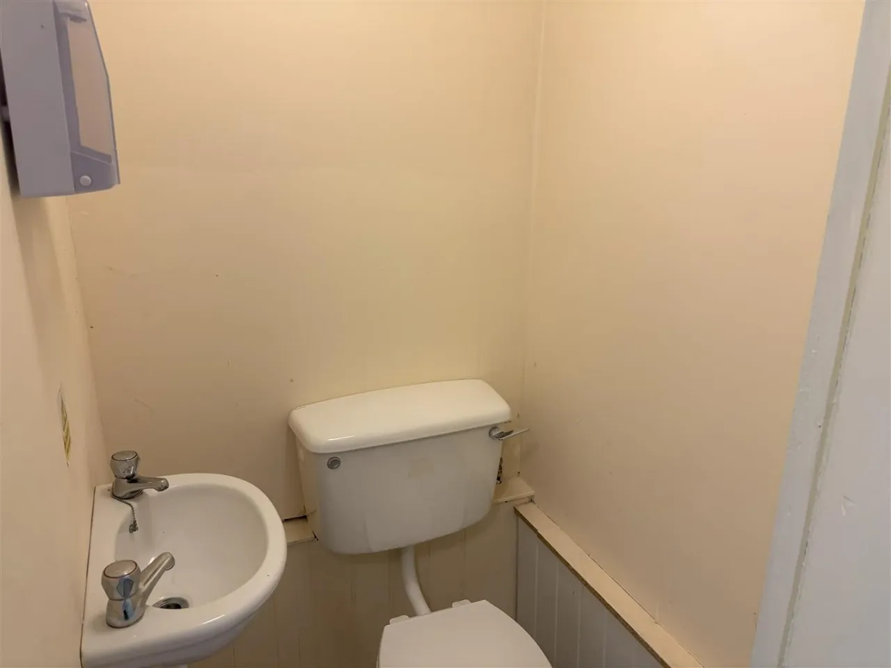 Silver Street, Dursley, GL11, photo 6
