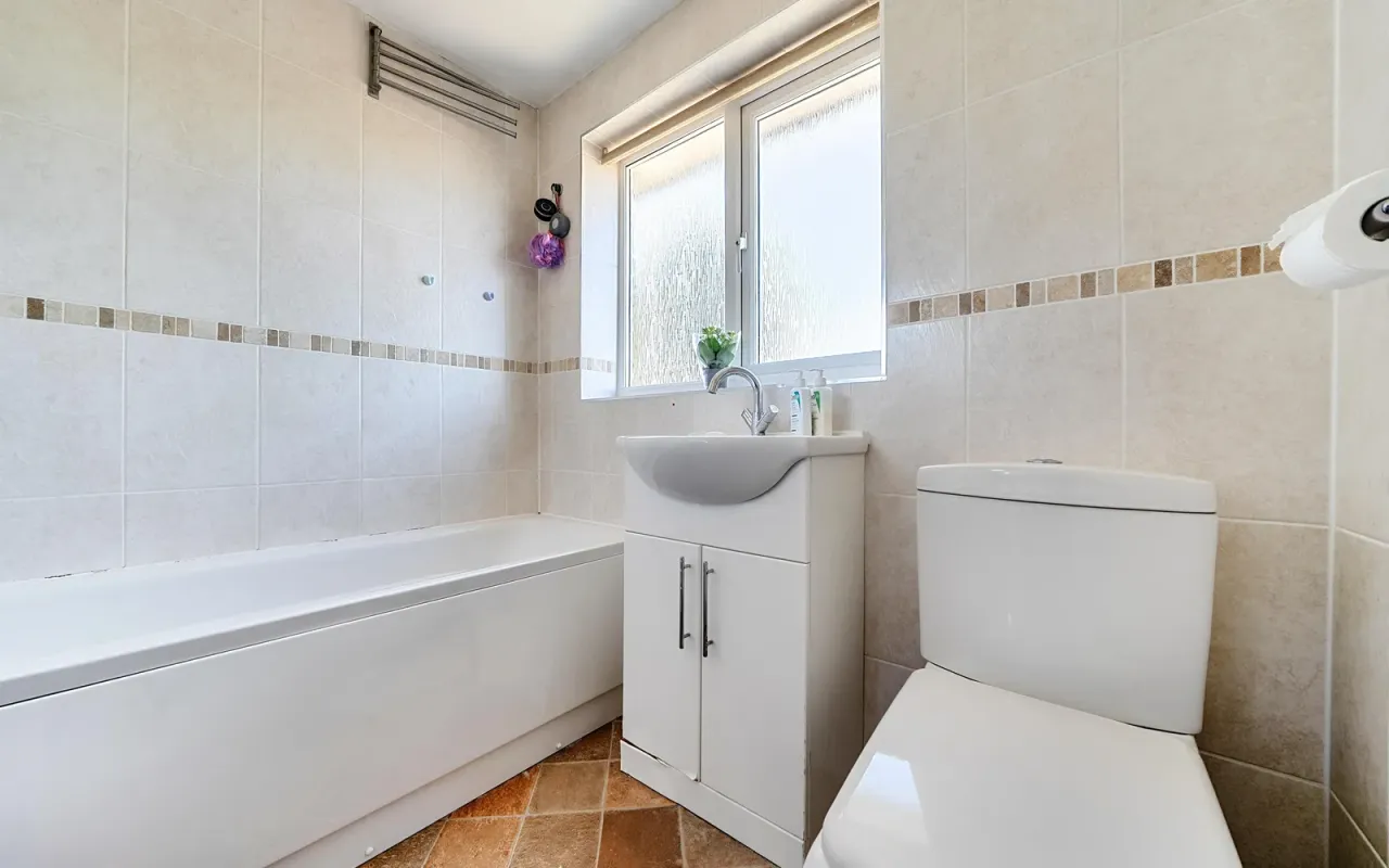 Larkway, Bedford, photo 13