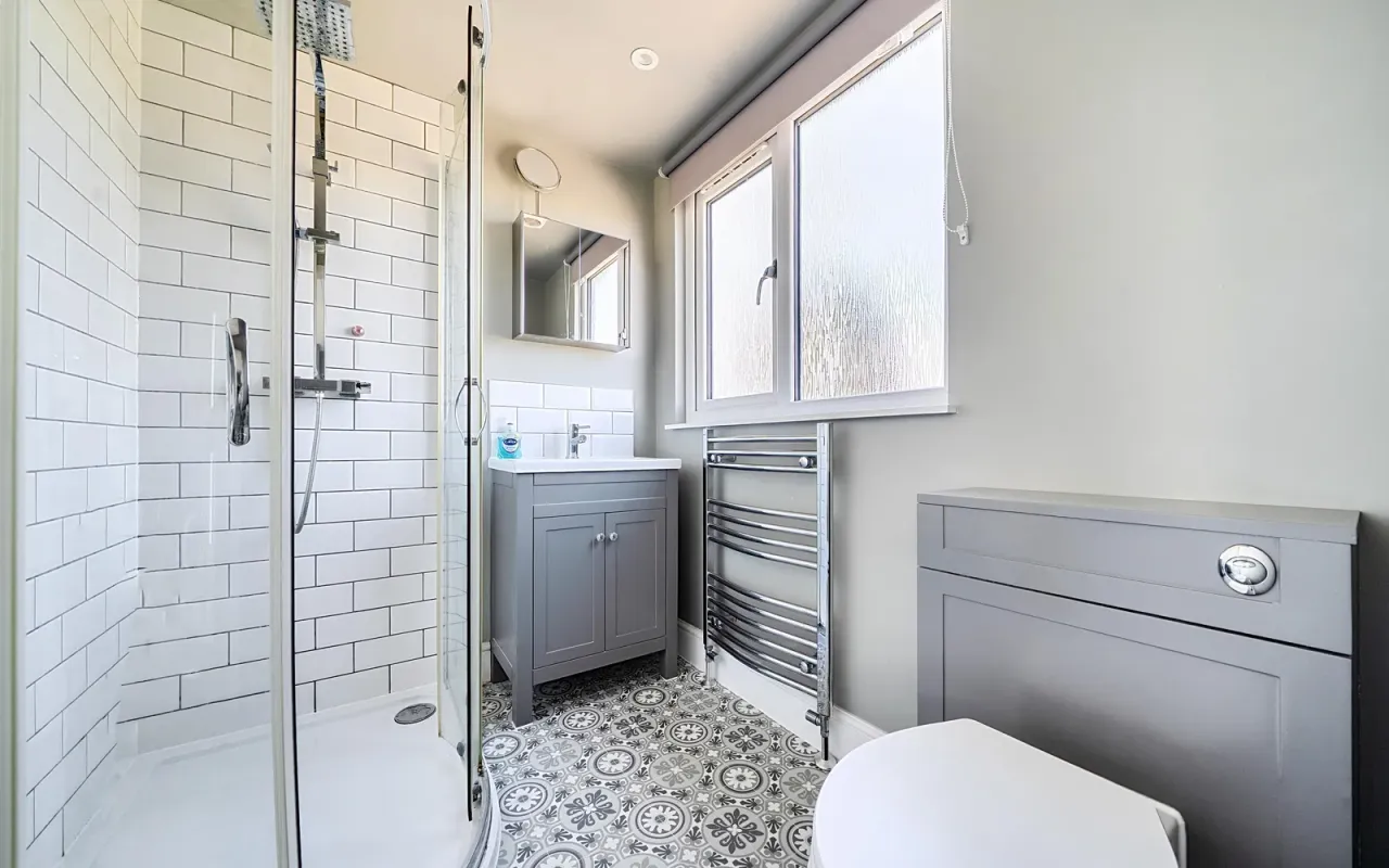 Larkway, Bedford, photo 17