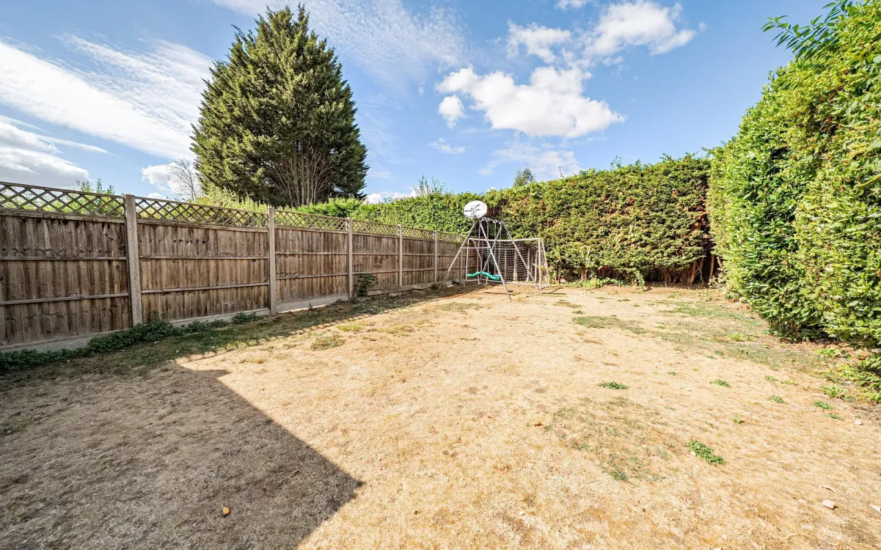 Larkway, Bedford, photo 19