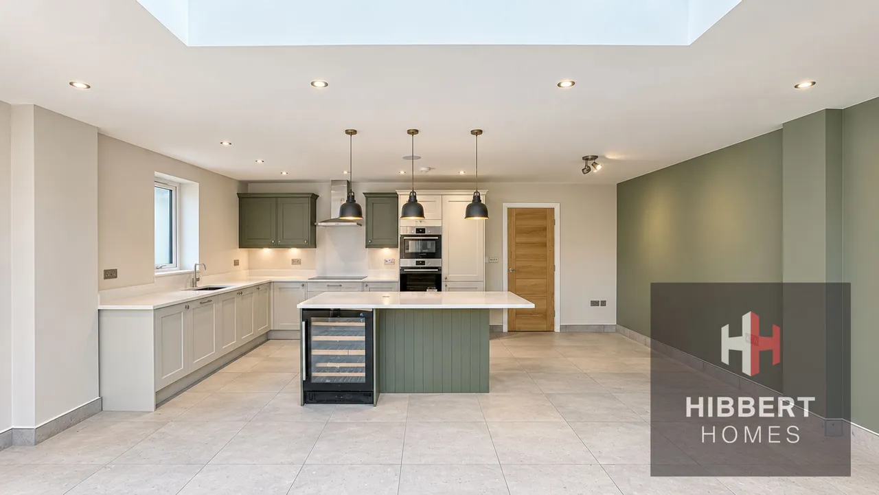 Manor Avenue, Sale, M33, photo 7