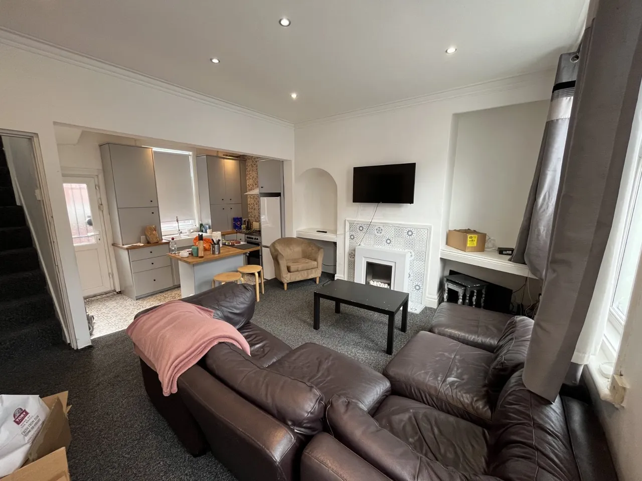 4 bed house to rent, Hartley Grove, Woodhouse, LS6