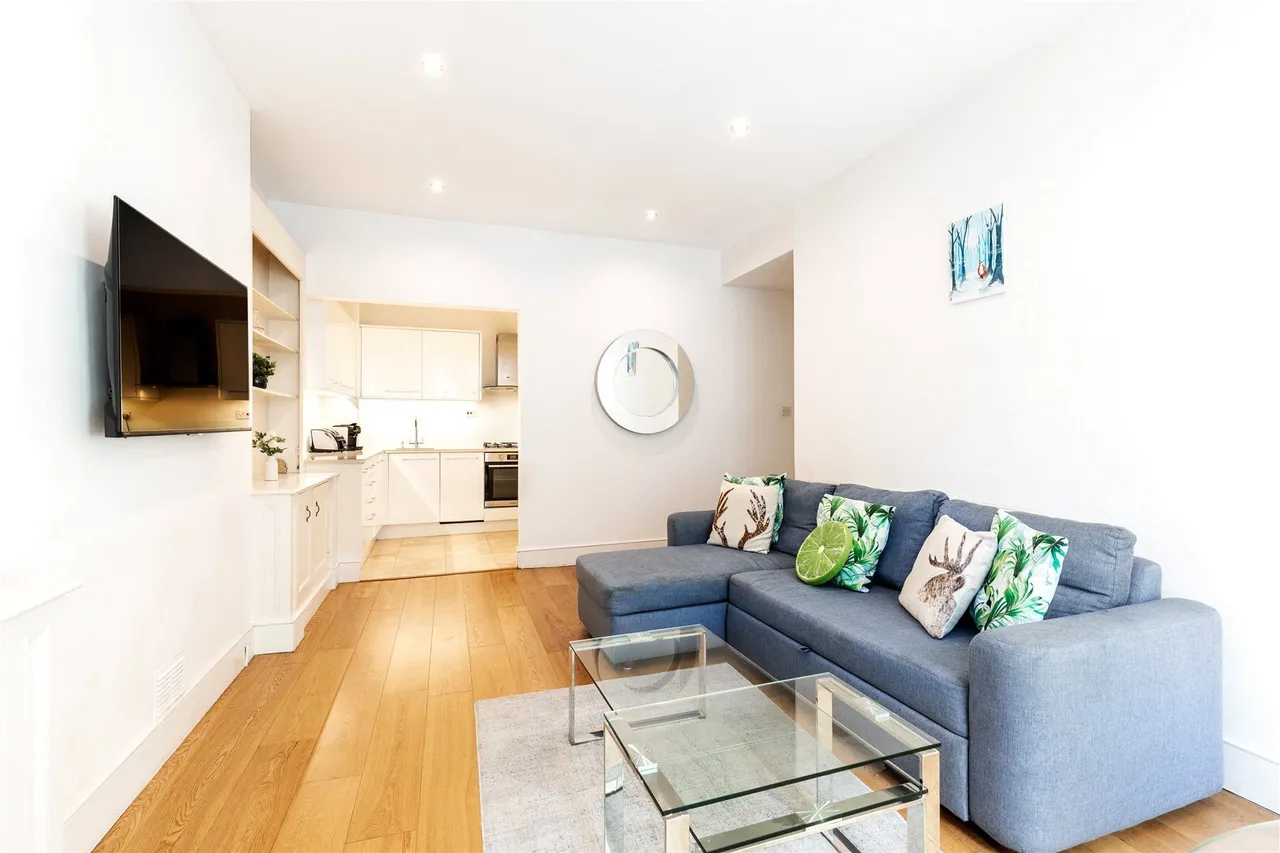 Sinclair Road, London, W14, photo 10