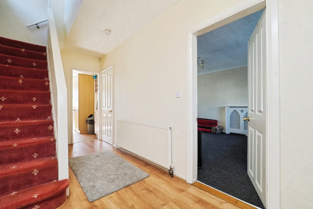 Woodbank Drive, Wollaton, Nottingham, NG8, photo 11