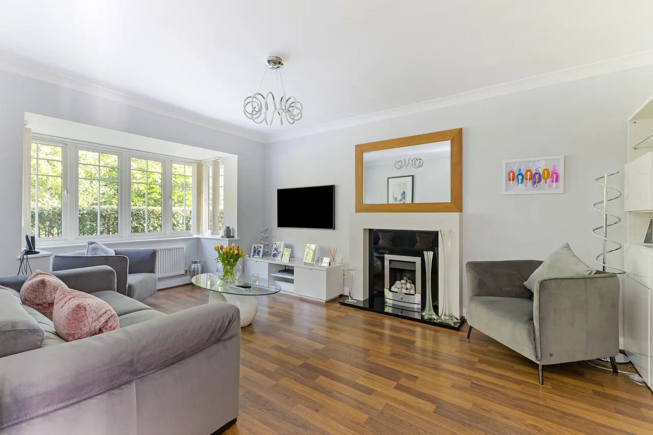 Brightwen Grove, Stanmore, HA7, photo 2