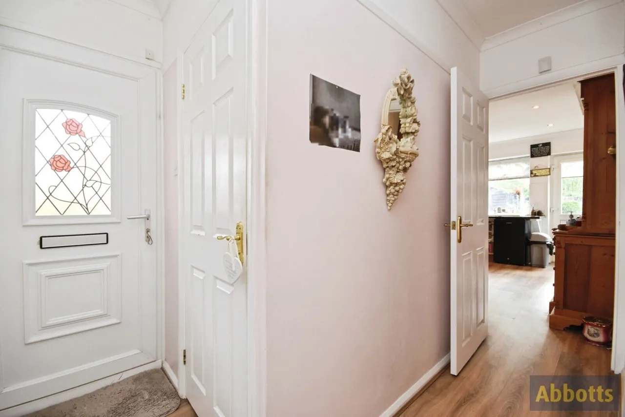 Downesway, Benfleet, Essex, SS7, photo 2