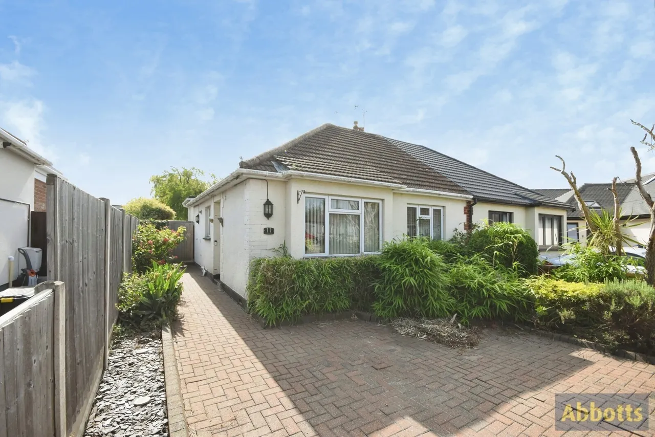 2 bed house for sale — Downesway, Benfleet, Essex, SS7