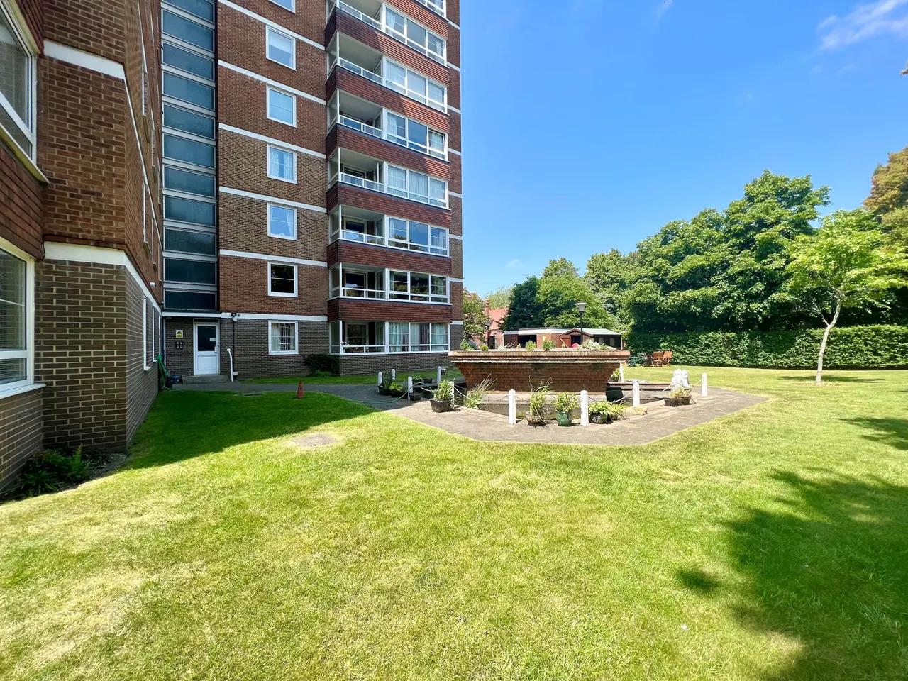 Blount Road, PO1, photo 14