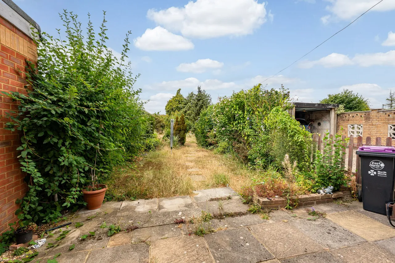 Cozens Road, Ware, SG12 7HJ, photo 7