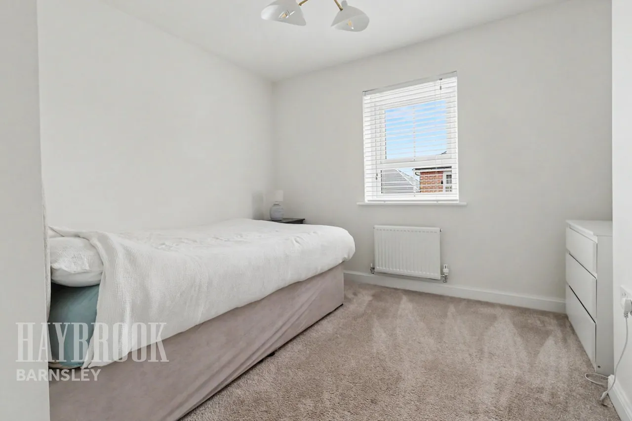 Carrs Avenue, Cudworth, photo 15