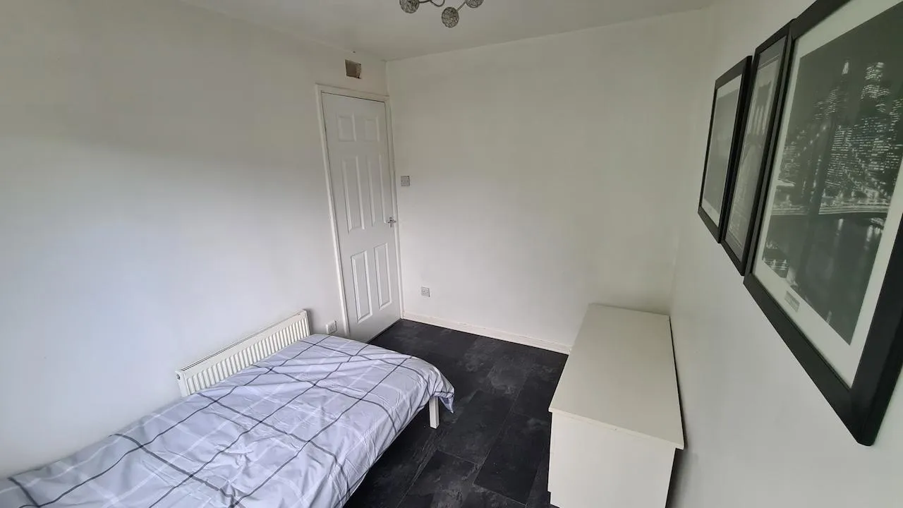 Marmion Place, Cumbernauld, G67 4AP, photo 17