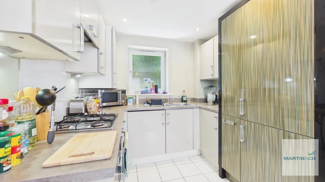 Hartropp Court, Sutton Coldfield, photo 3
