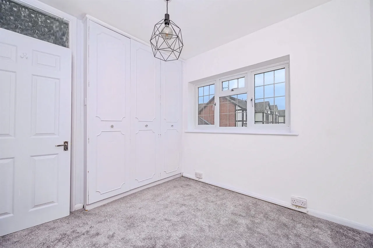 Tudor Manor Gardens, Watford, WD25, photo 15