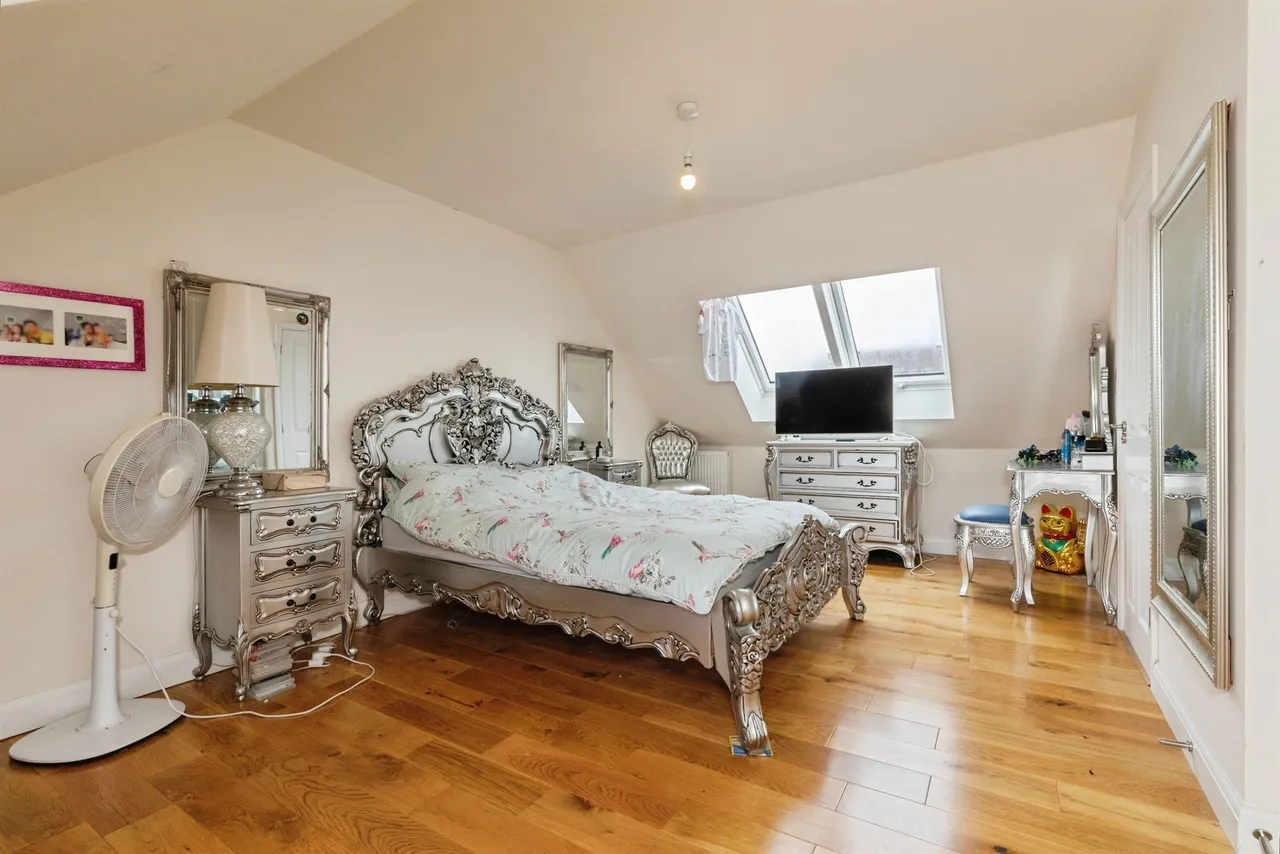 Deer Park, Thornbury, BS35, photo 8