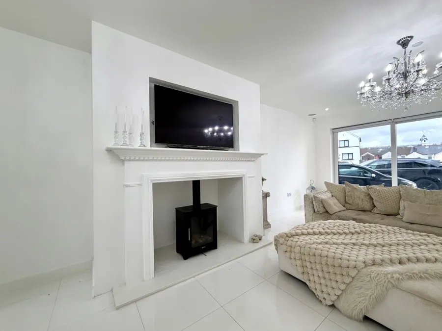 Harlequin House, Brondeg, CF48, photo 43