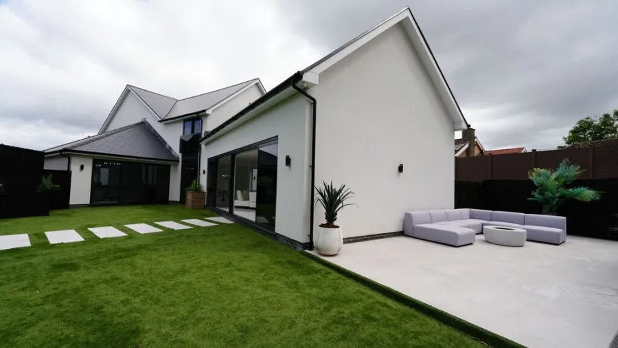 Harlequin House, Brondeg, CF48, photo 38