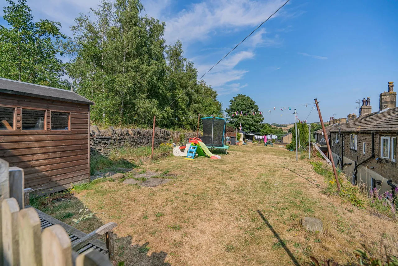 Laneside, Holywell Green, HX4, photo 19