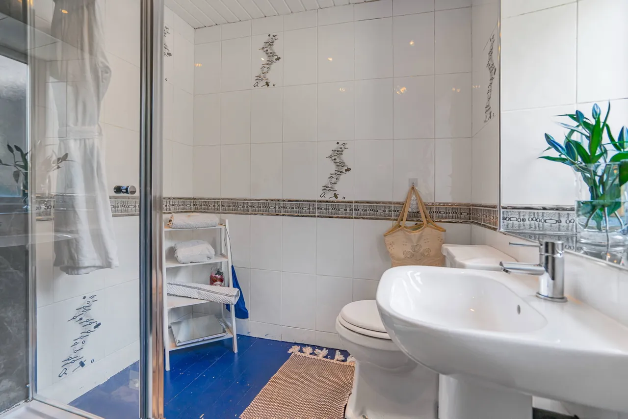Laneside, Holywell Green, HX4, photo 16