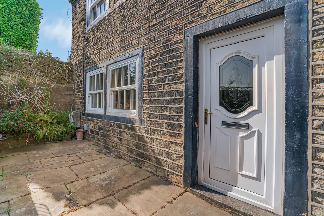 Laneside, Holywell Green, HX4, photo 21