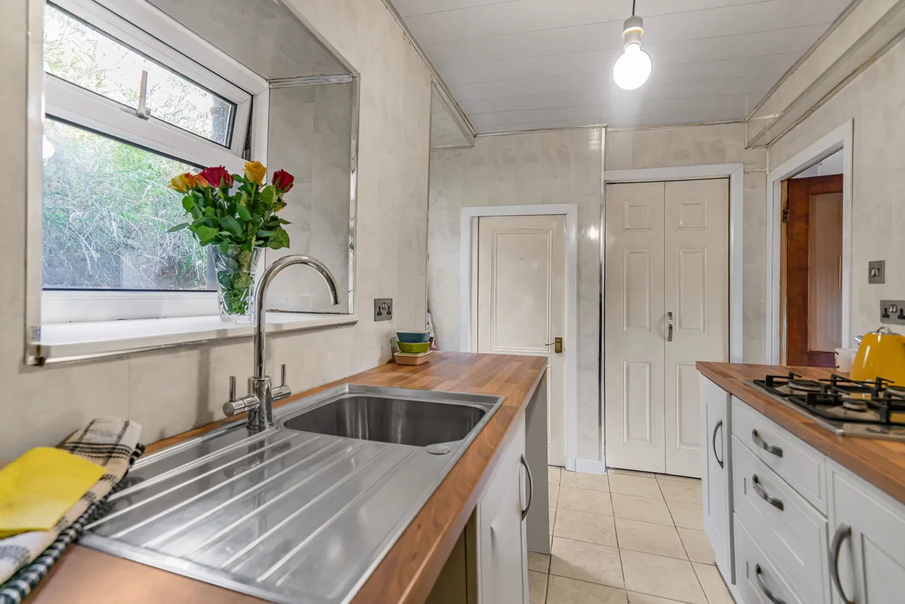Laneside, Holywell Green, HX4, photo 8