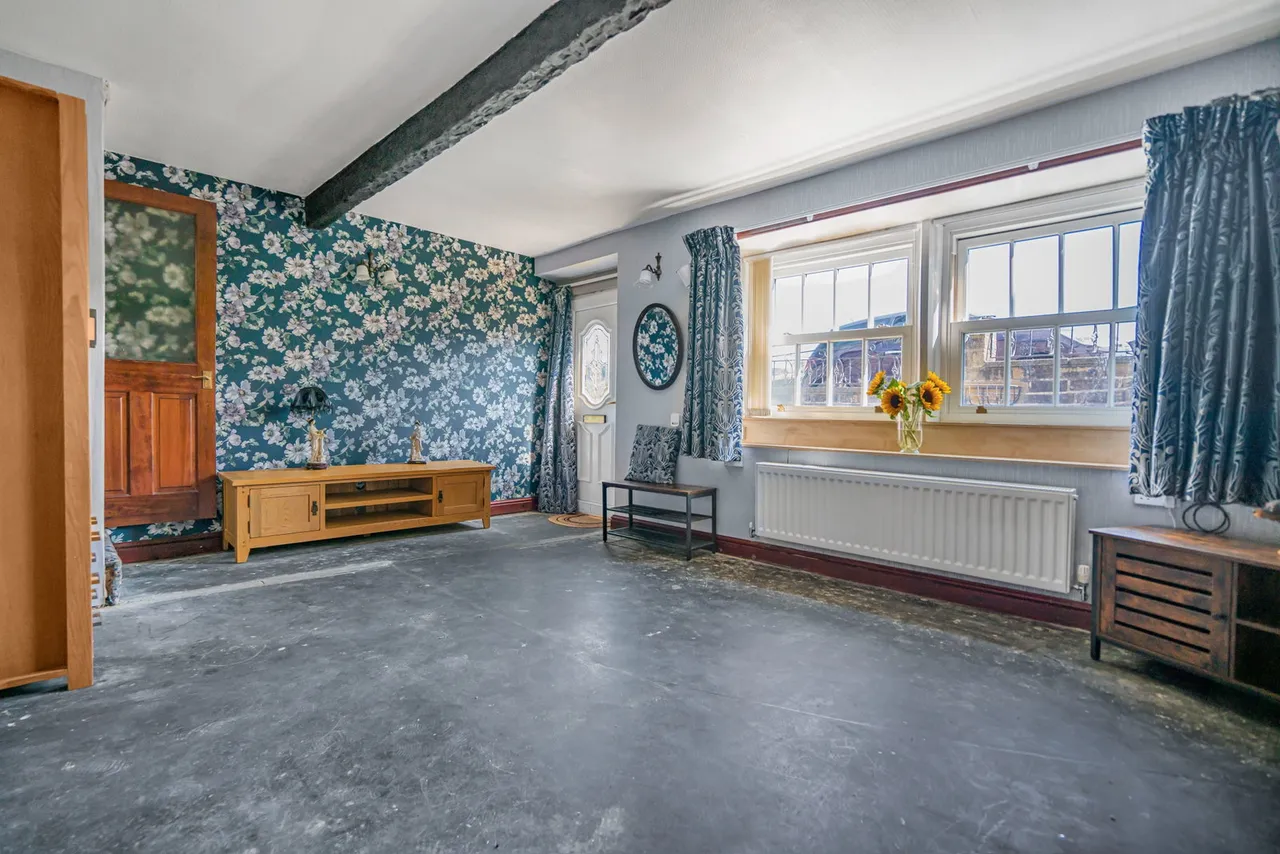 Laneside, Holywell Green, HX4, photo 7