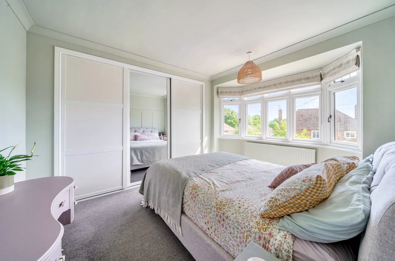 Highfield Gardens, Aldershot, Hampshire, GU11 3DB, photo 4