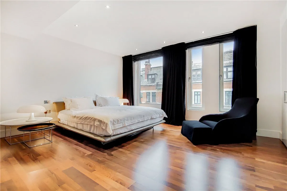 Weymouth Street, Marylebone, W1W, photo 2