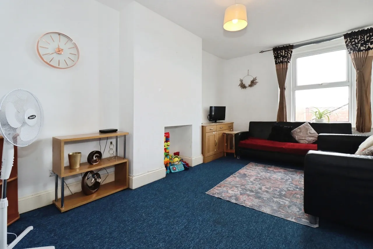 Lodge Causeway, Bristol, BS16, photo 10