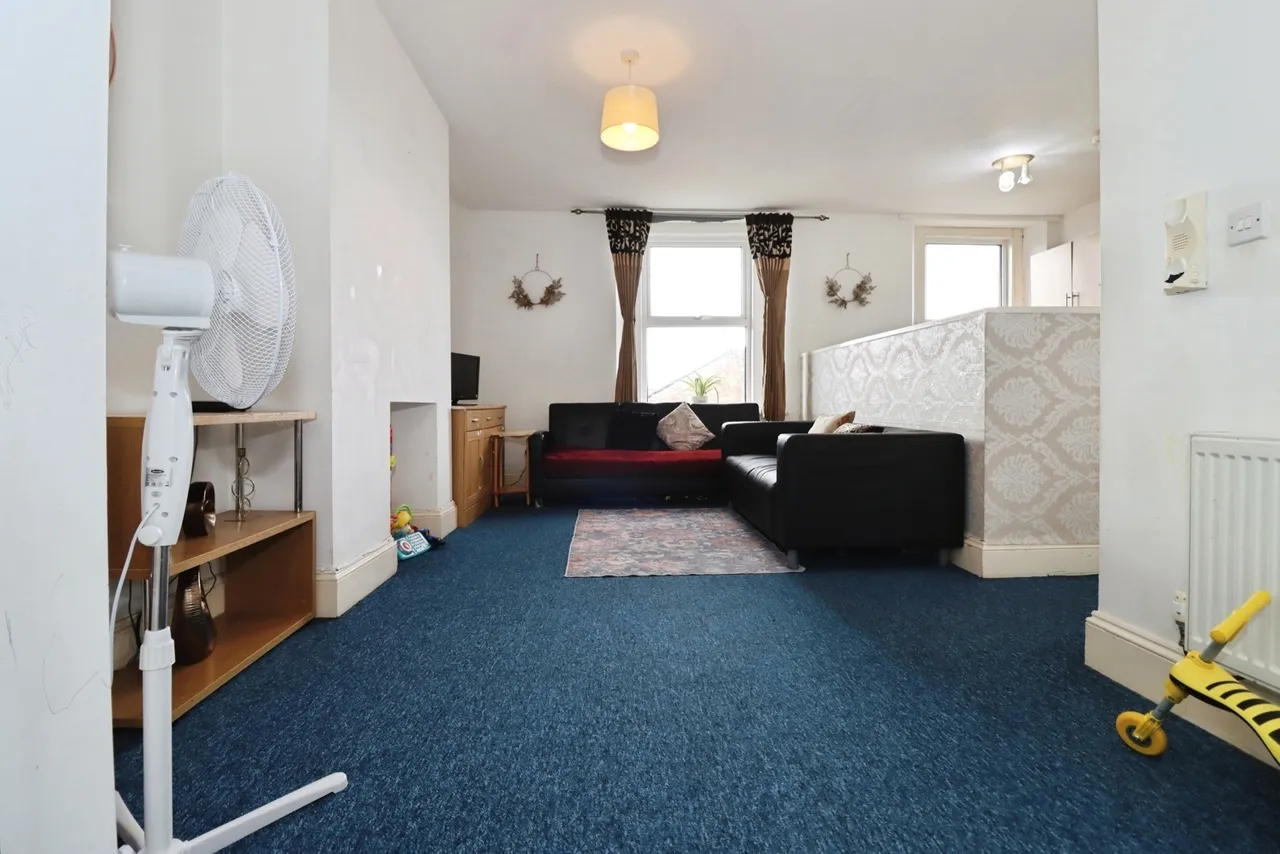 Lodge Causeway, Bristol, BS16, photo 14