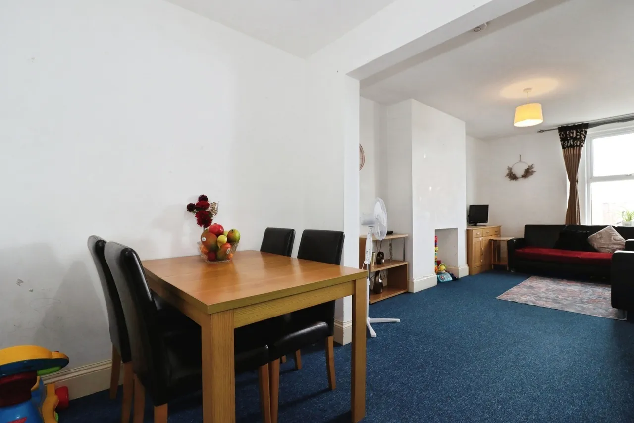 Lodge Causeway, Bristol, BS16, photo 5