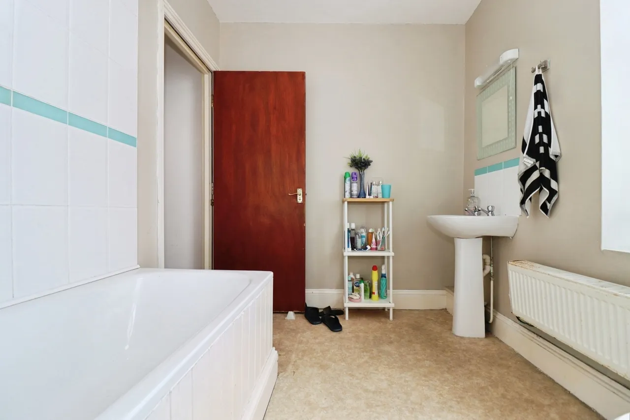 Lodge Causeway, Bristol, BS16, photo 11