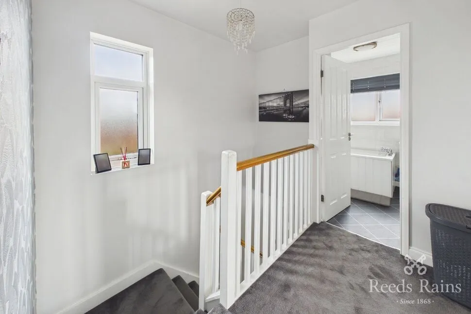 Mountbatten Crescent, Wakefield, West Yorkshire, WF1, photo 5