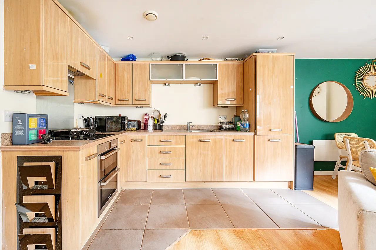 5 Langtry Court, Lanadron Close, Isleworth, photo 9