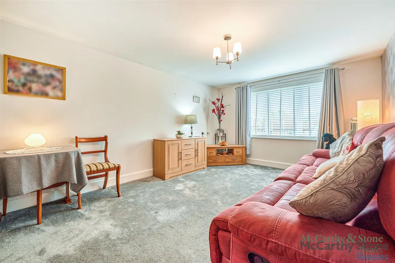 Legions Way, Bishop's Stortford, CM23, photo 2
