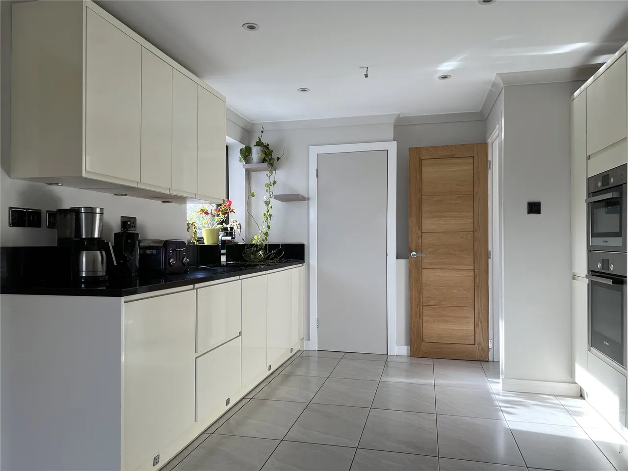 Northover Road, Pennington, Lymington, Hampshire, SO41 8GW, photo 9