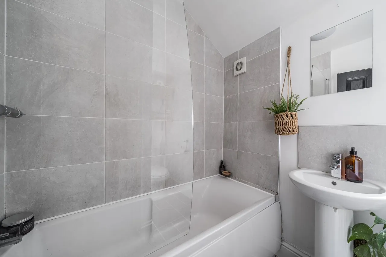 Carrington Terrace, Barnstaple, EX32, photo 13