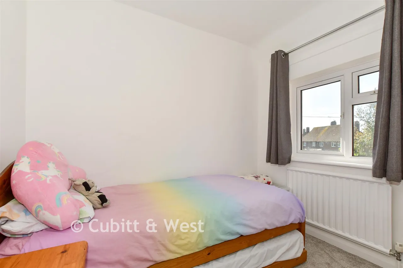Glebe Road, Cranleigh, GU6, photo 8