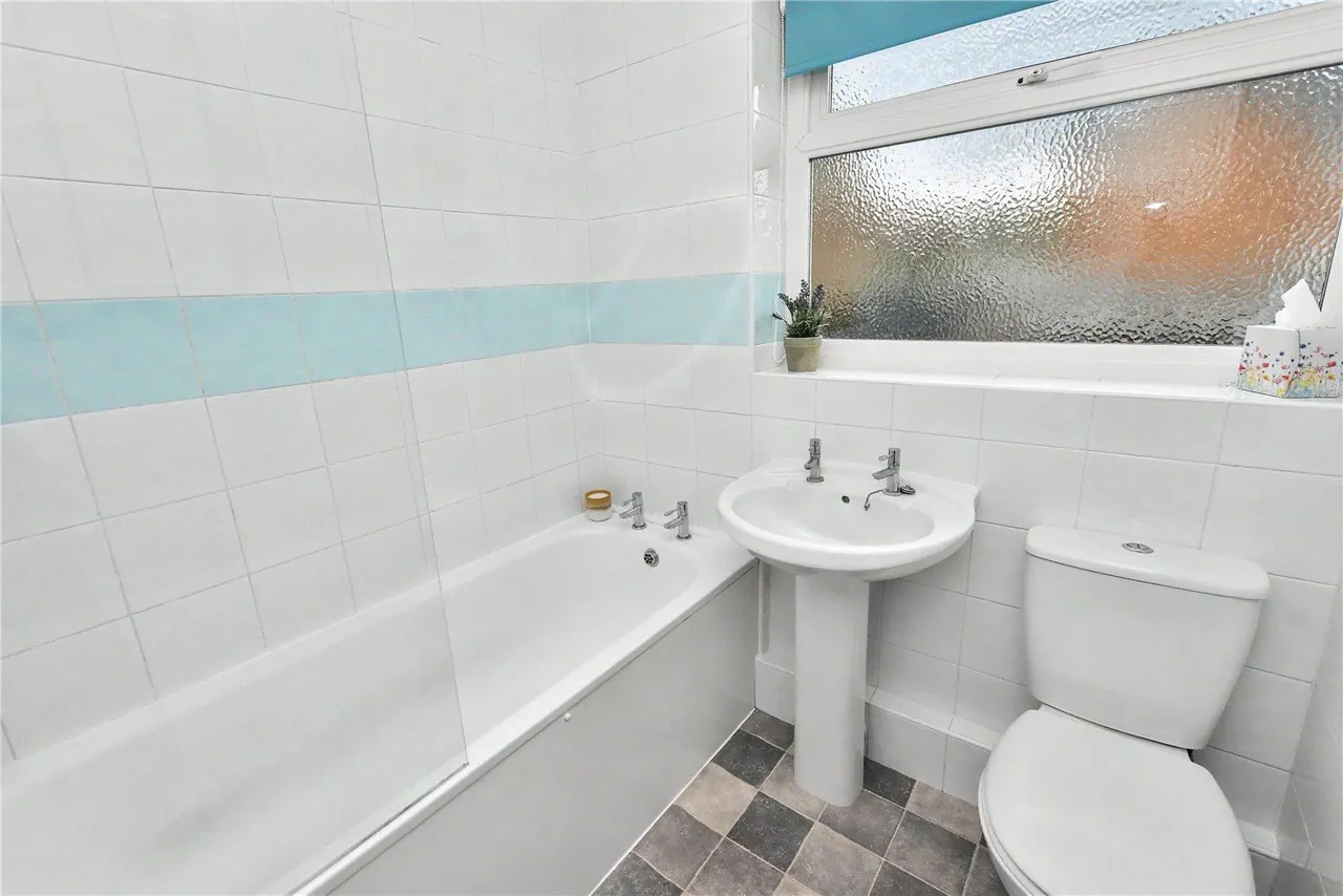 Green Lane, Cookridge, LS16, photo 10
