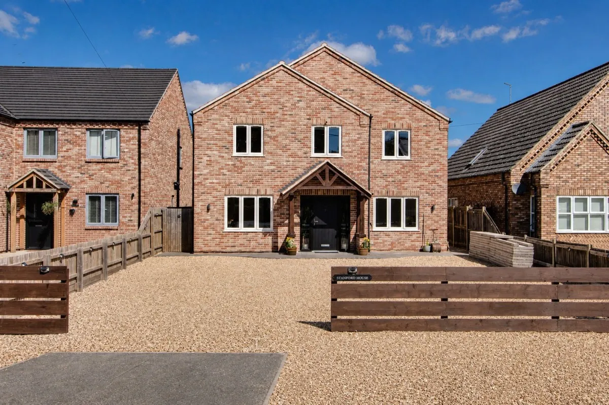 4 bed house for sale, High Road, Wisbech St. Mary, PE13