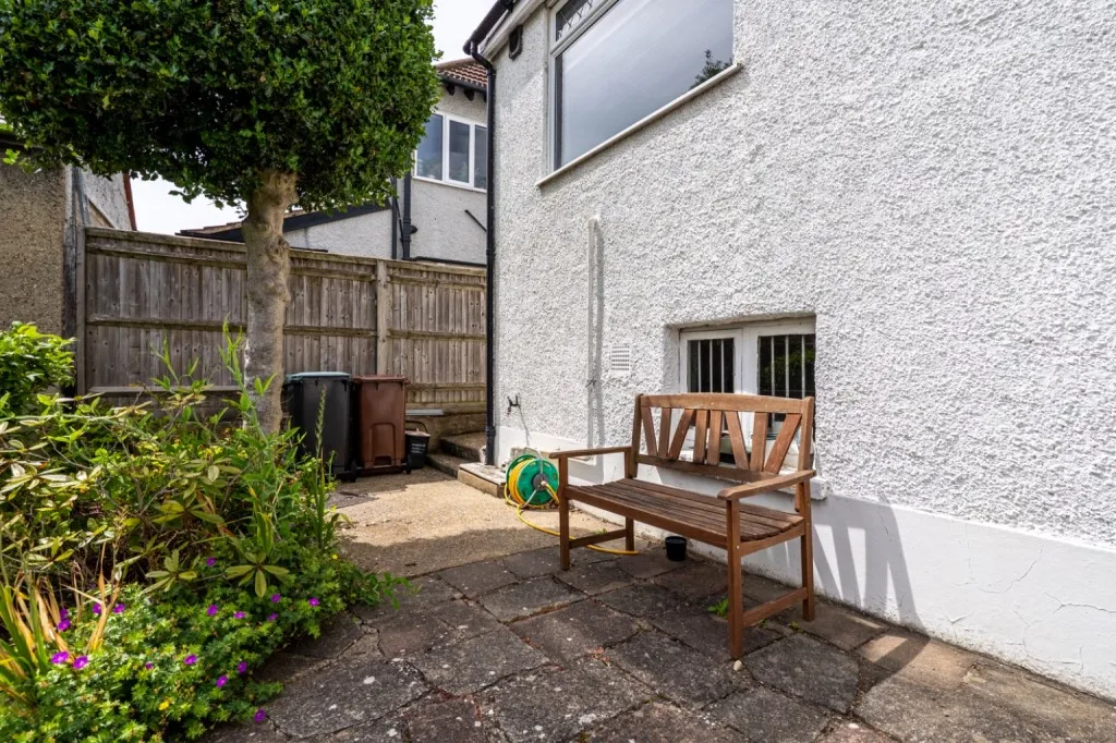 Cross Lane East, Gravesend, DA12, photo 18