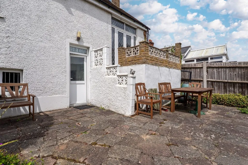 Cross Lane East, Gravesend, DA12, photo 20
