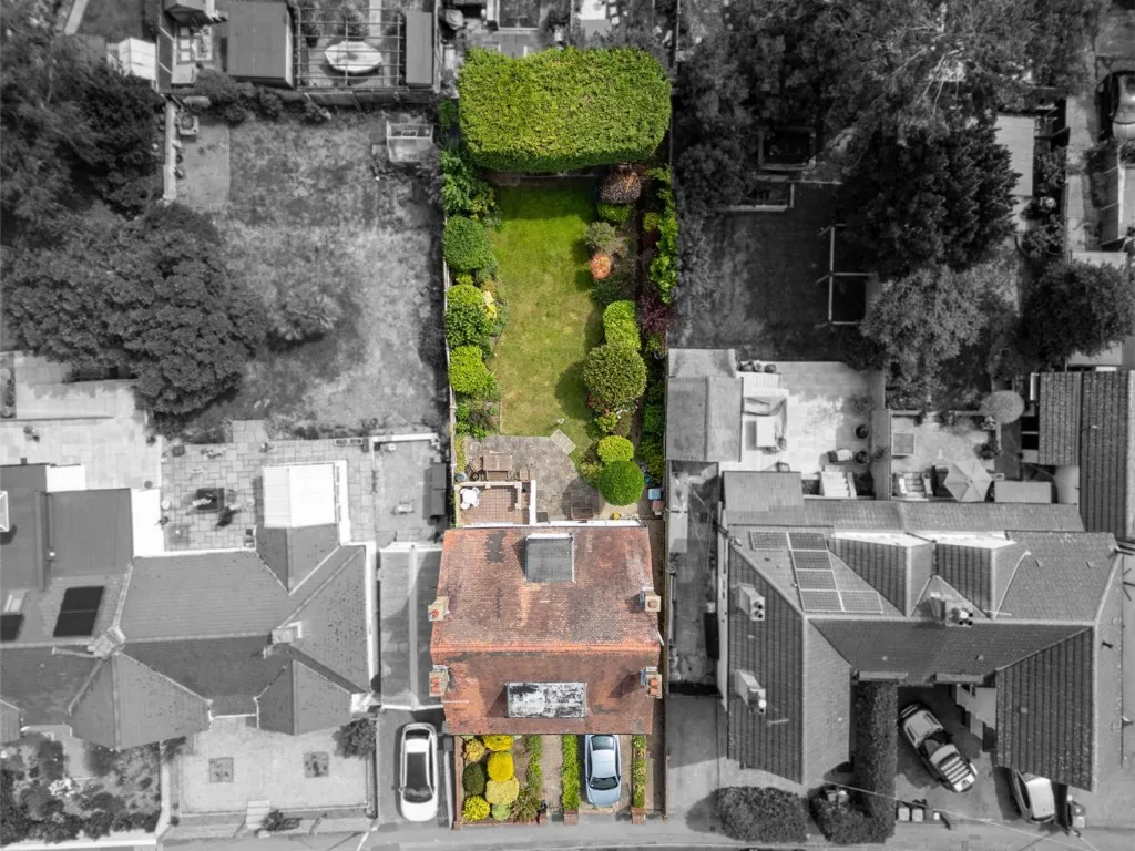 3 bed house for sale, Cross Lane East, Gravesend, DA12