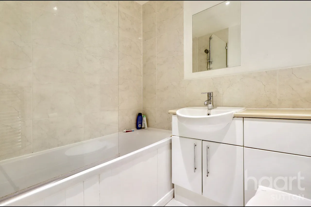 Durnsford Road, London, SW19, photo 8