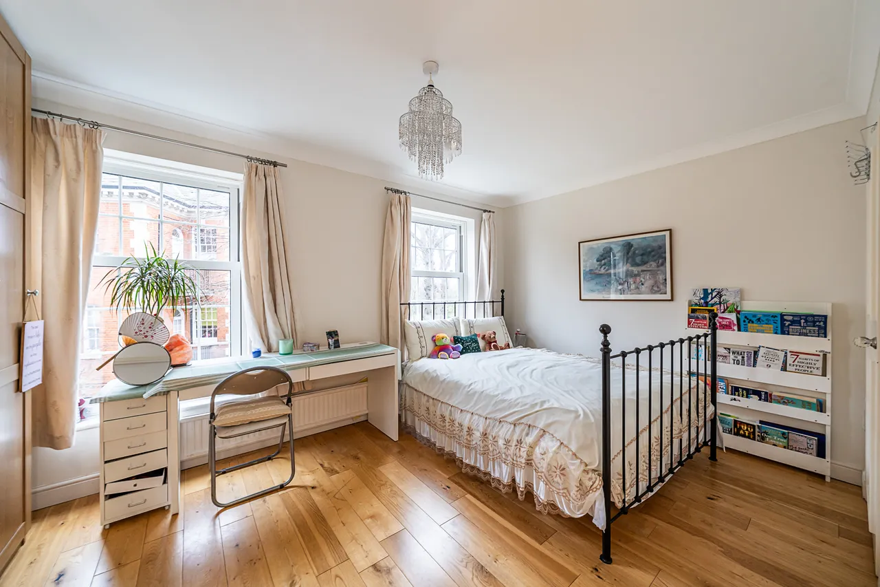 Pine Grove, London, SW19, photo 6