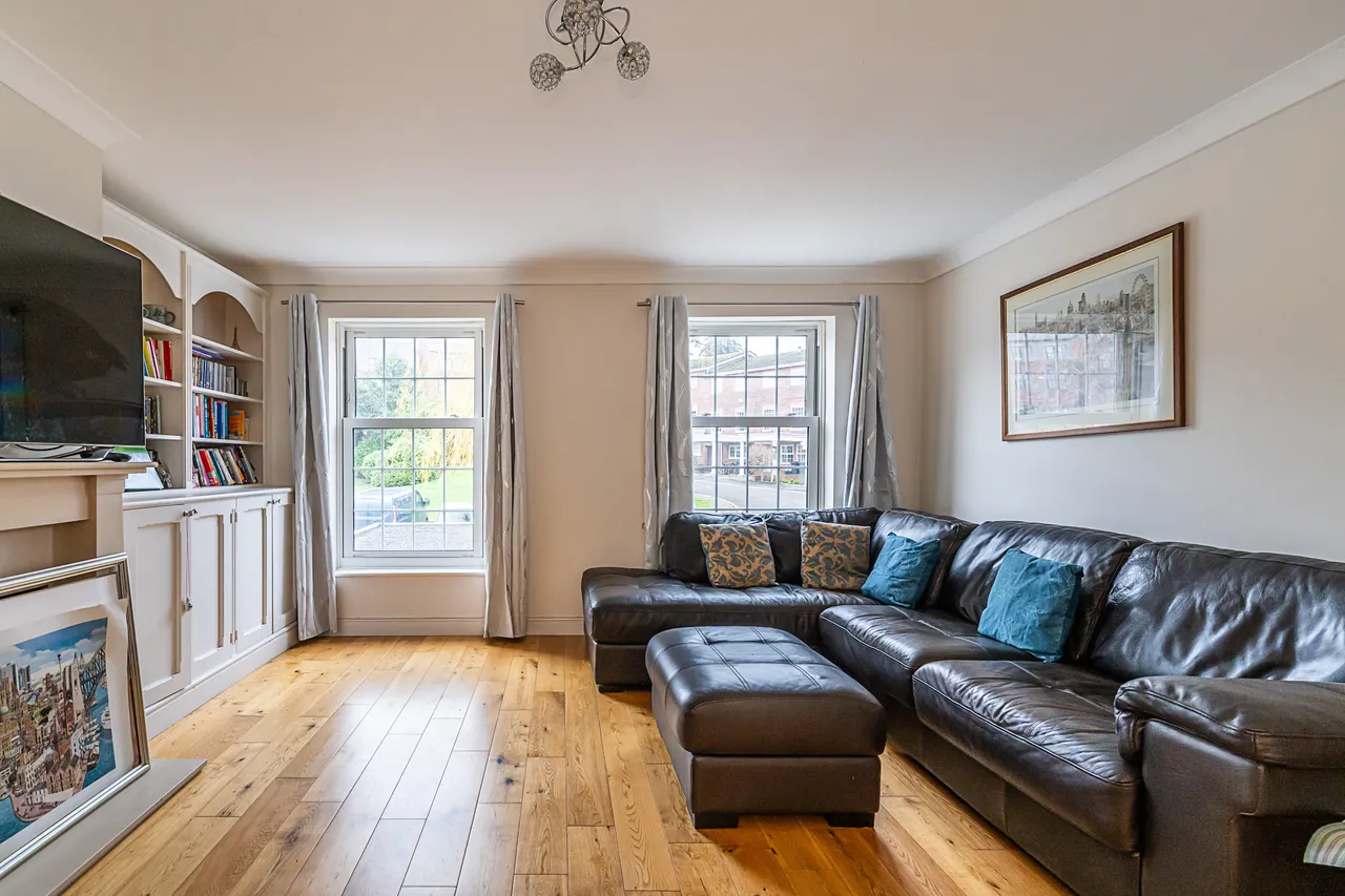 Pine Grove, London, SW19, photo 12