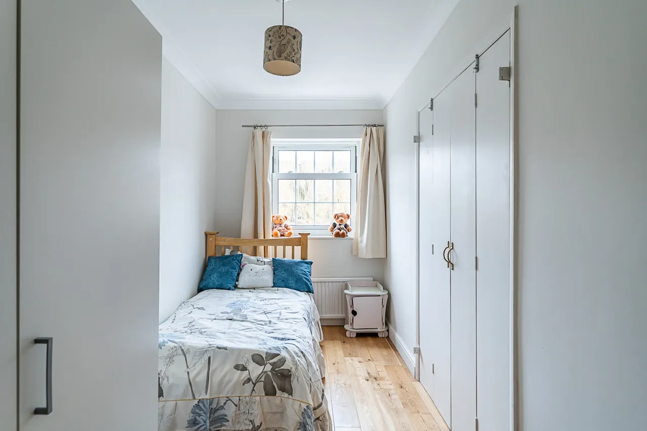 Pine Grove, London, SW19, photo 10