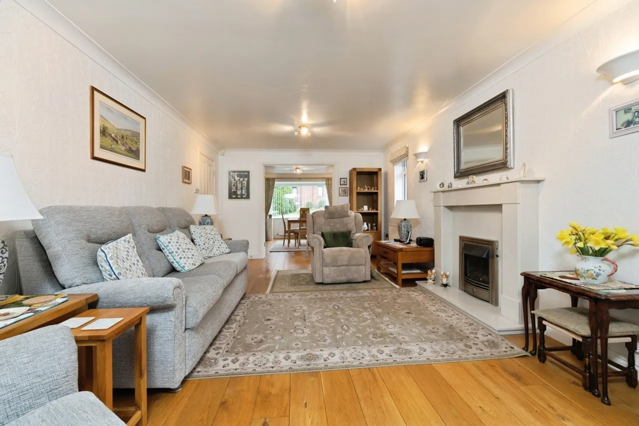 Regency Court, Northallerton, North Yorkshire, DL6, photo 5