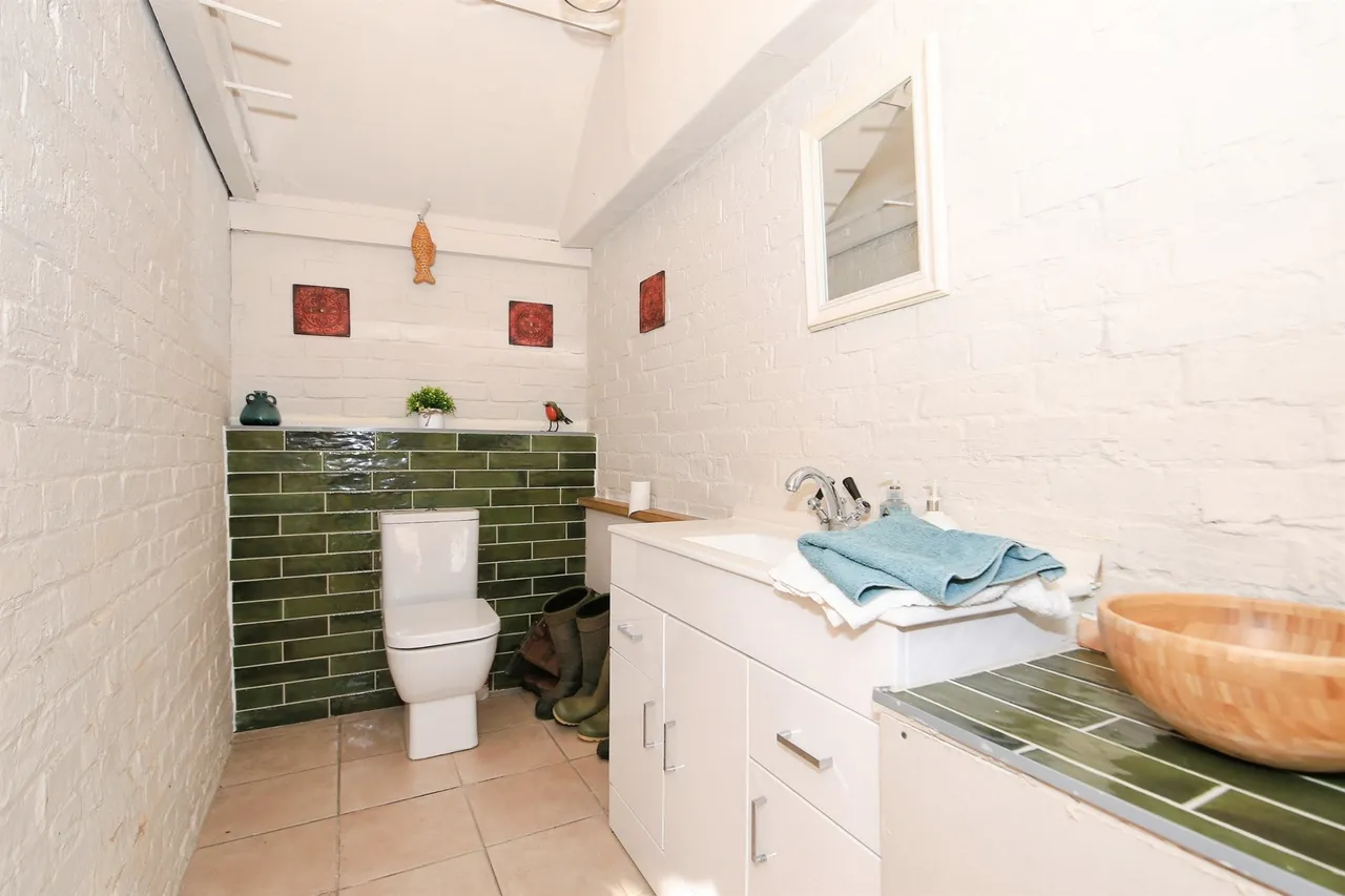 The Green, Yaxley, PE7, photo 13