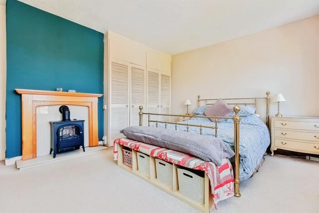 The Green, Yaxley, PE7, photo 15
