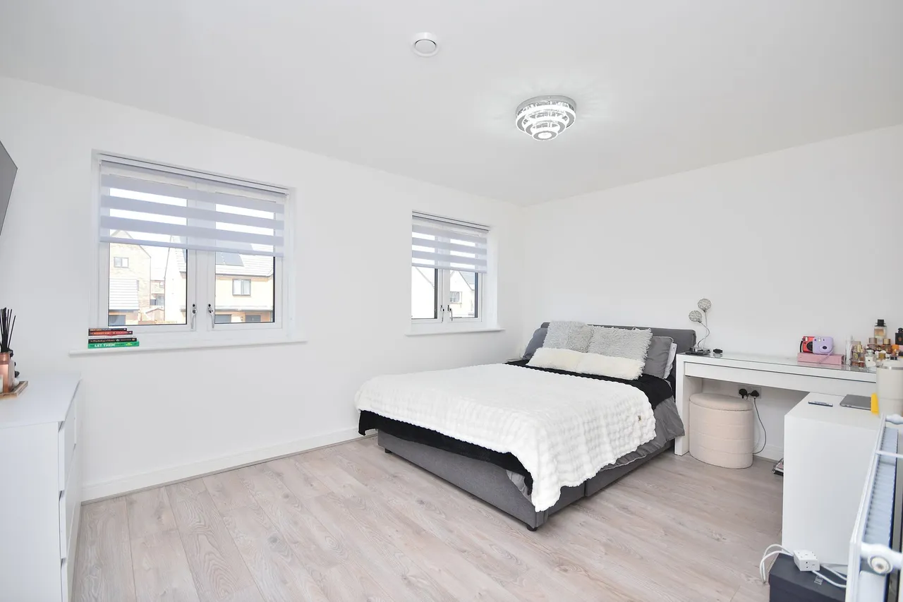 Eleanor Drive, Wellingborough, Northamptonshire, NN8 6BY, photo 8